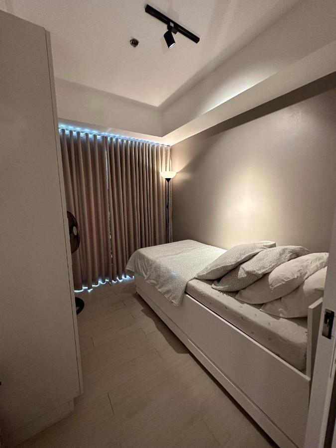 Azure Urban Resort Residence R&C - Paranaque Manila Exterior foto