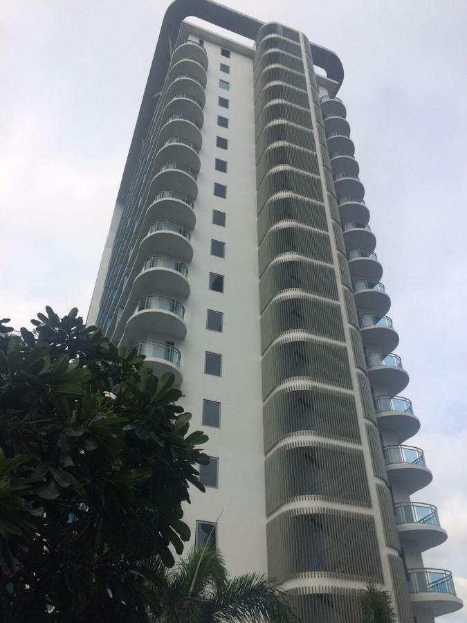 Azure Urban Resort Residence R&C - Paranaque Manila Exterior foto